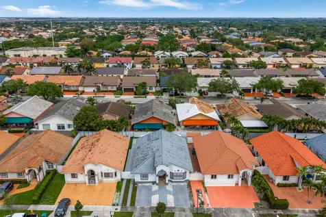 8771 NW 141st Terrace Miami Lakes FL 33018