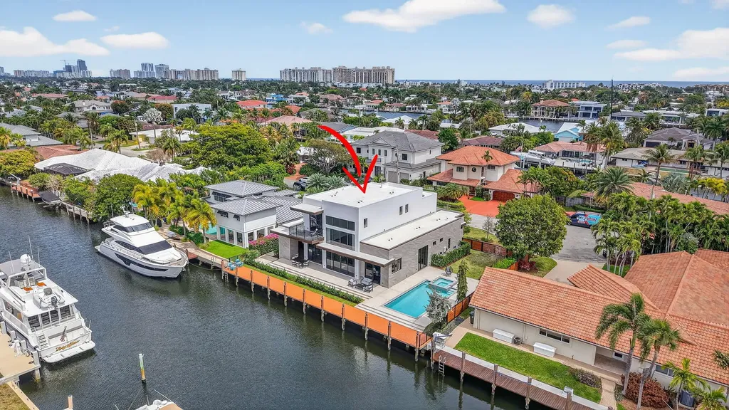 5211 NE 32nd Avenue Fort Lauderdale FL 33308