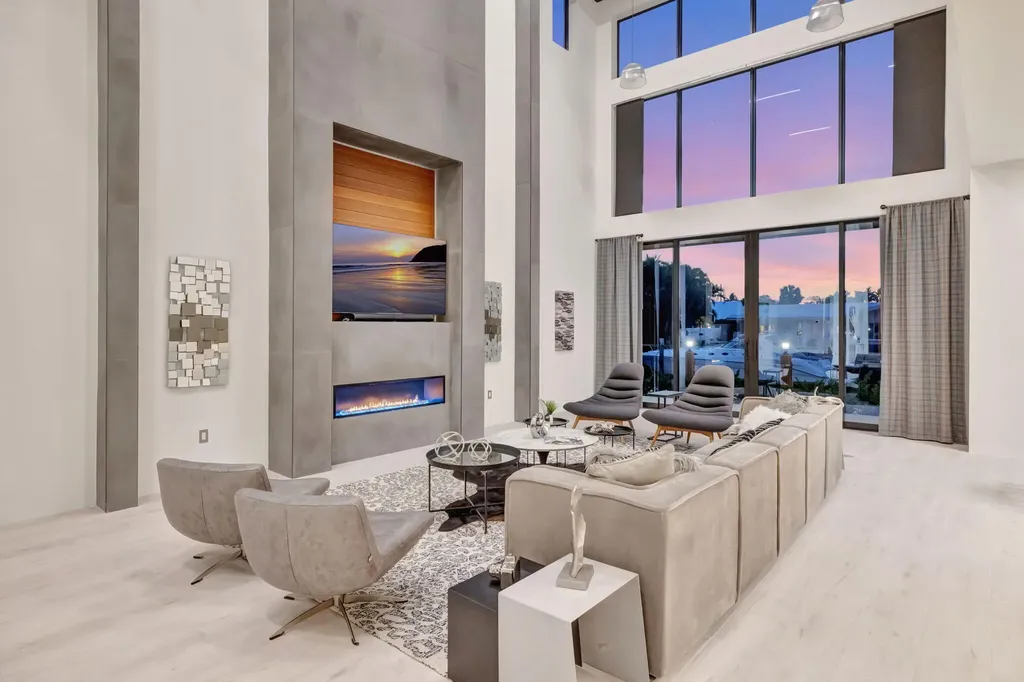 5211 NE 32nd Avenue Fort Lauderdale FL 33308