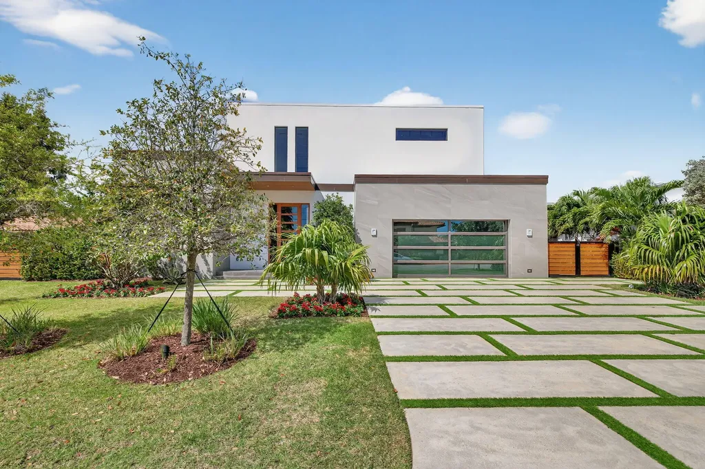 5211 NE 32nd Avenue Fort Lauderdale FL 33308