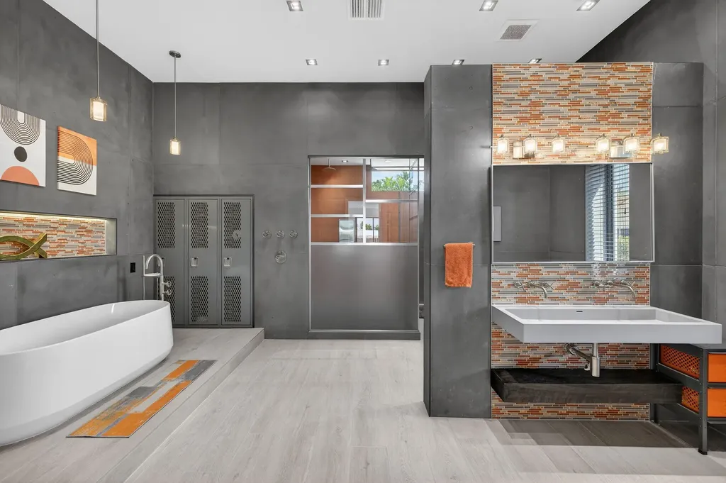 5211 NE 32nd Avenue Fort Lauderdale FL 33308
