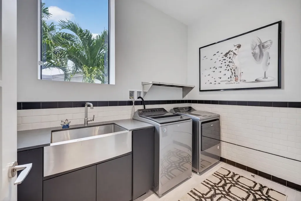5211 NE 32nd Avenue Fort Lauderdale FL 33308
