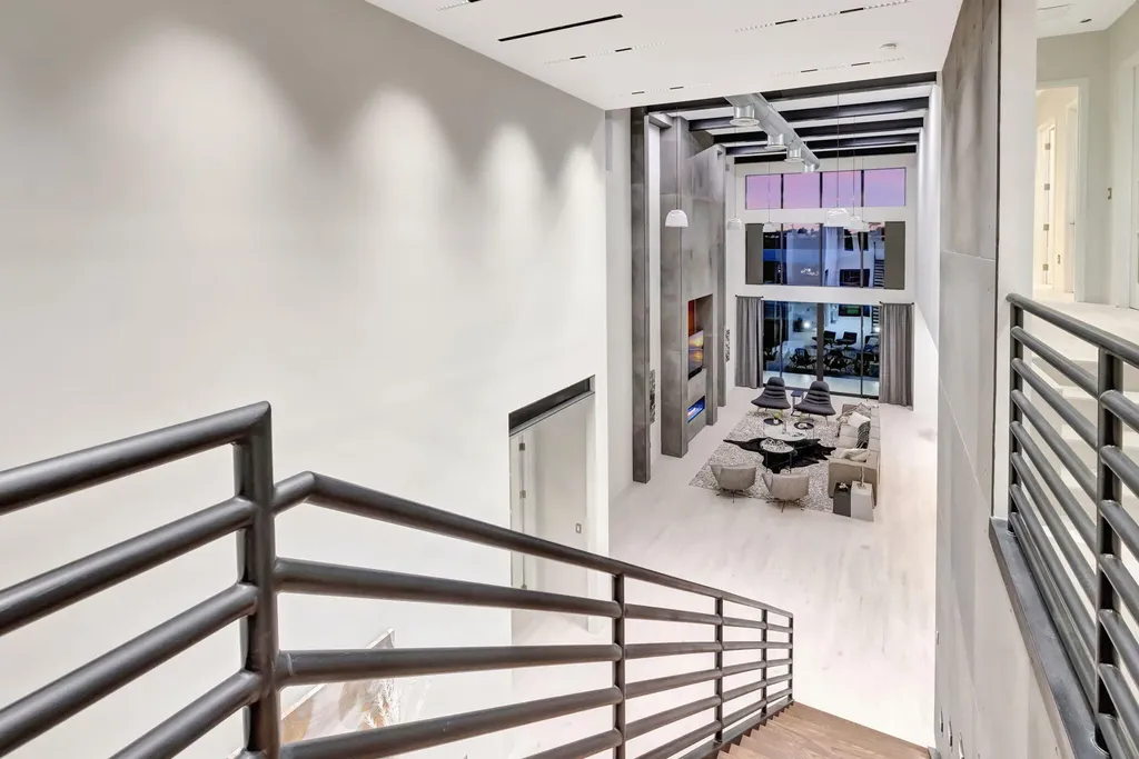 5211 NE 32nd Avenue Fort Lauderdale FL 33308