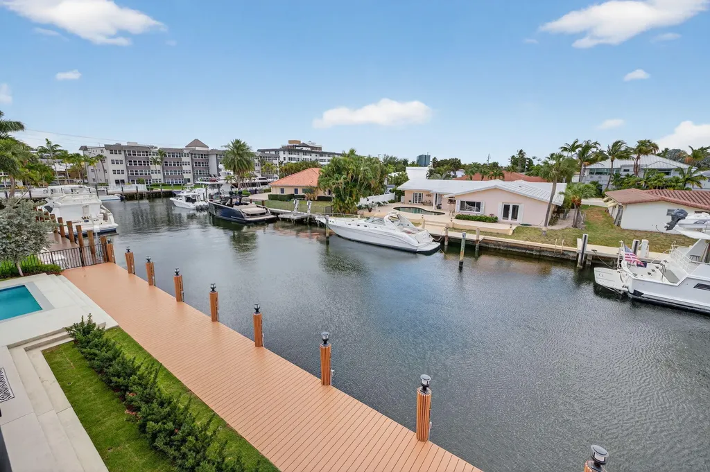 5211 NE 32nd Avenue Fort Lauderdale FL 33308