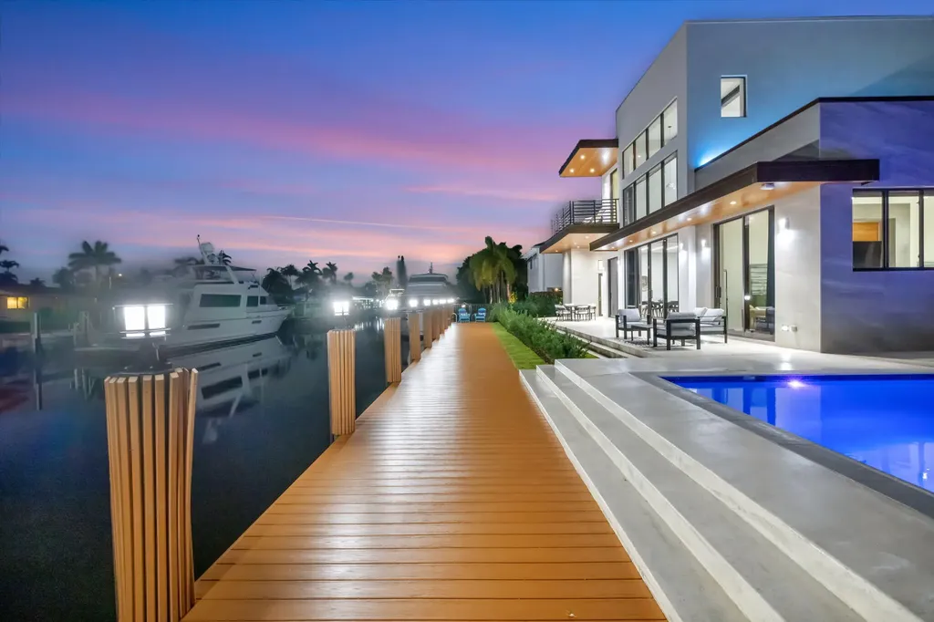 5211 NE 32nd Avenue Fort Lauderdale FL 33308