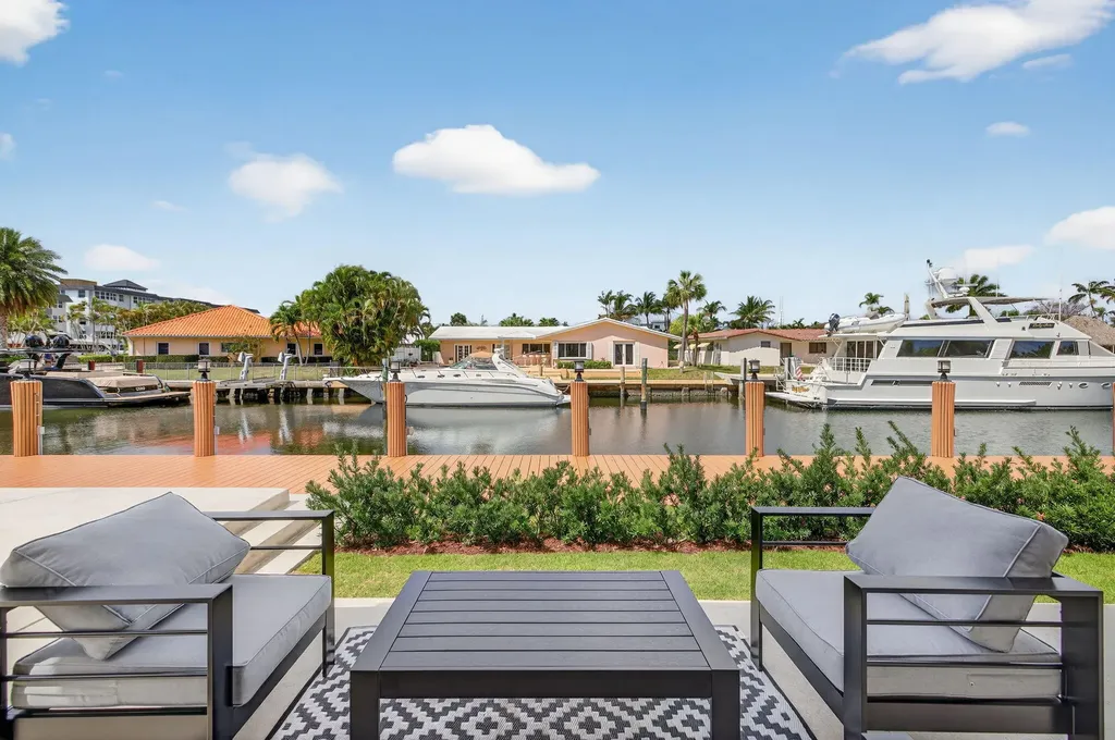 5211 NE 32nd Avenue Fort Lauderdale FL 33308