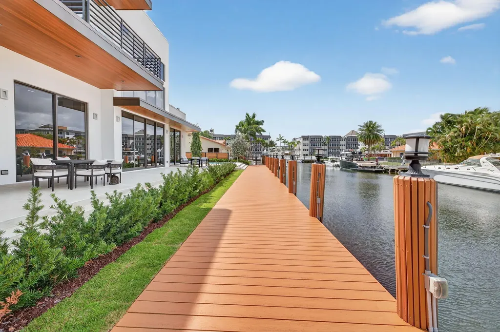 5211 NE 32nd Avenue Fort Lauderdale FL 33308
