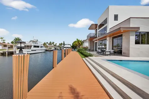5211 NE 32nd Avenue Fort Lauderdale FL 33308