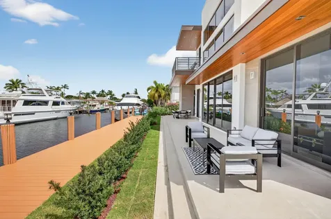 5211 NE 32nd Avenue Fort Lauderdale FL 33308