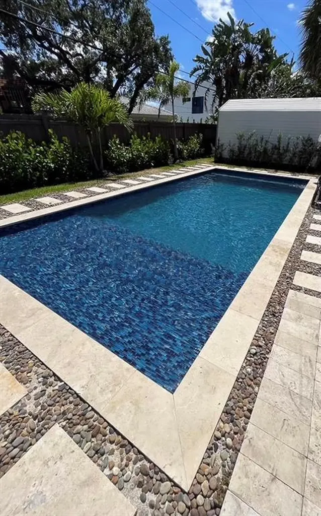 924 SW 11th Street Boca Raton FL 33486