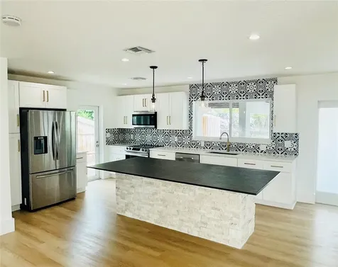 924 SW 11th Street Boca Raton FL 33486