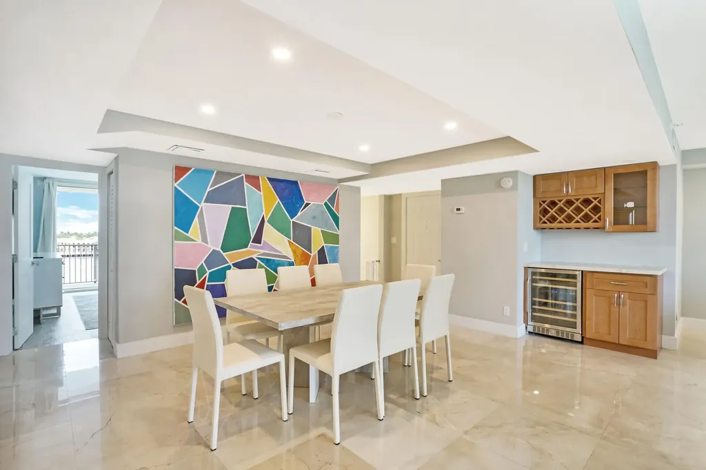 77 S Birch Road Fort Lauderdale FL 33316