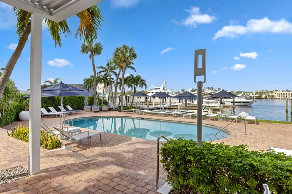 77 S Birch Road Fort Lauderdale FL 33316
