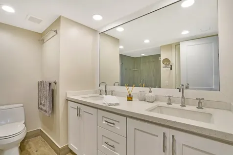 77 S Birch Road Fort Lauderdale FL 33316