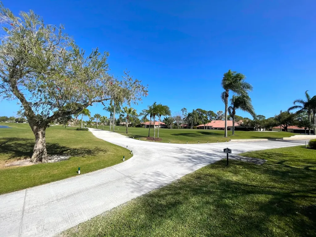 13403 Touchstone Place Palm Beach Gardens FL 33418