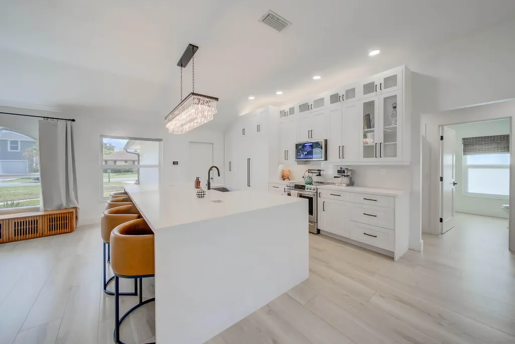 1853 Shower Tree Way Wellington FL 33414