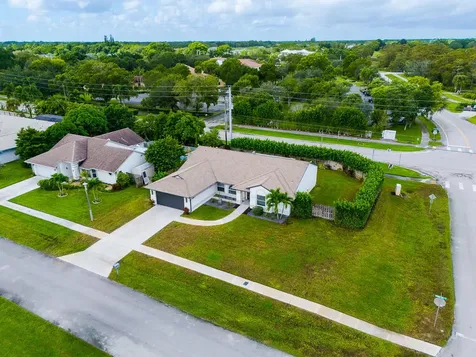 1853 Shower Tree Way Wellington FL 33414