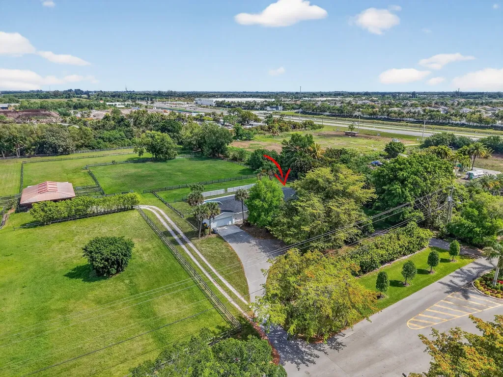10157 La Reina Road Delray Beach FL 33446