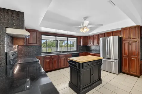 10157 La Reina Road Delray Beach FL 33446