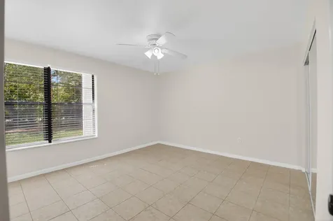 10157 La Reina Road Delray Beach FL 33446