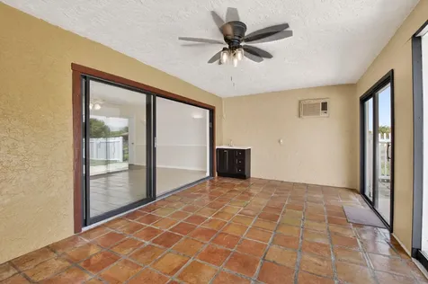 10157 La Reina Road Delray Beach FL 33446