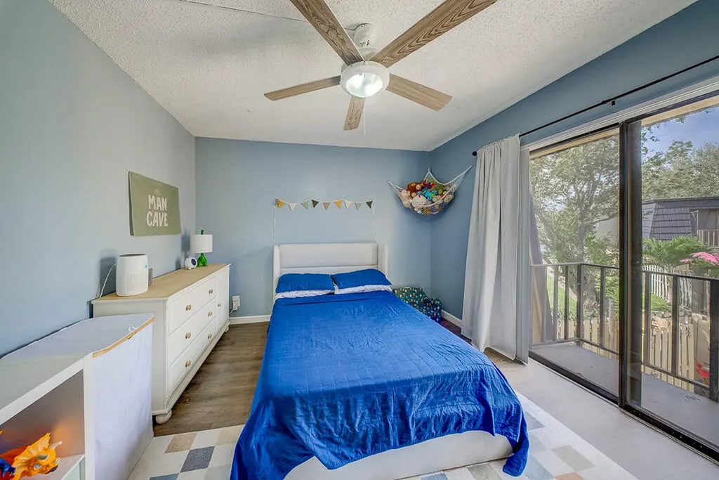 187 Woodland Road Palm Springs FL 33461