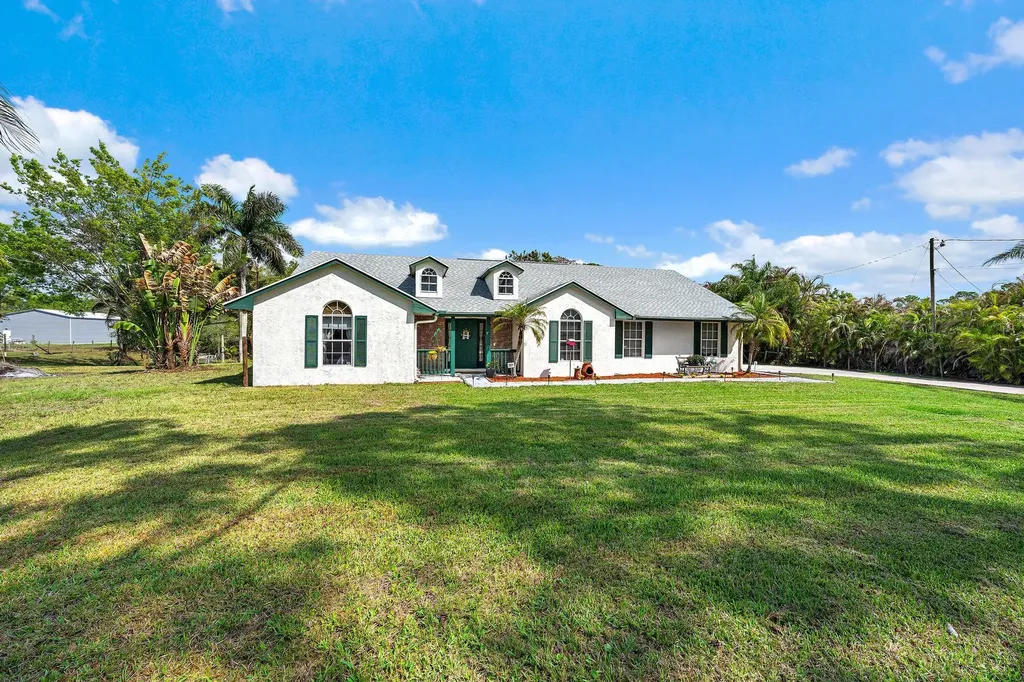 13721 86th Road N West Palm Beach FL 33412