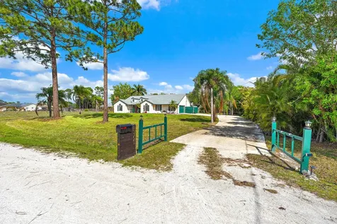 13721 86th Road N West Palm Beach FL 33412