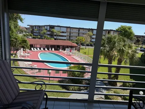 2861 NW 47th Terrace Lauderdale Lakes FL 33313