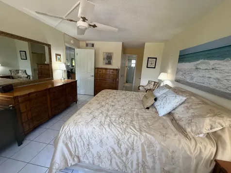 2861 NW 47th Terrace Lauderdale Lakes FL 33313