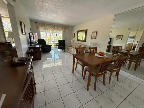 2861 NW 47th Terrace Lauderdale Lakes FL 33313