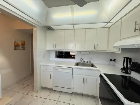 2861 NW 47th Terrace Lauderdale Lakes FL 33313