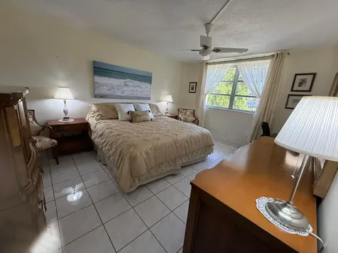 2861 NW 47th Terrace Lauderdale Lakes FL 33313
