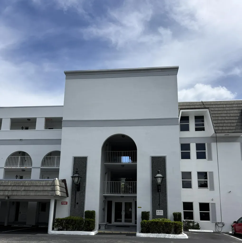 800 E Camino Boca Raton FL 33432