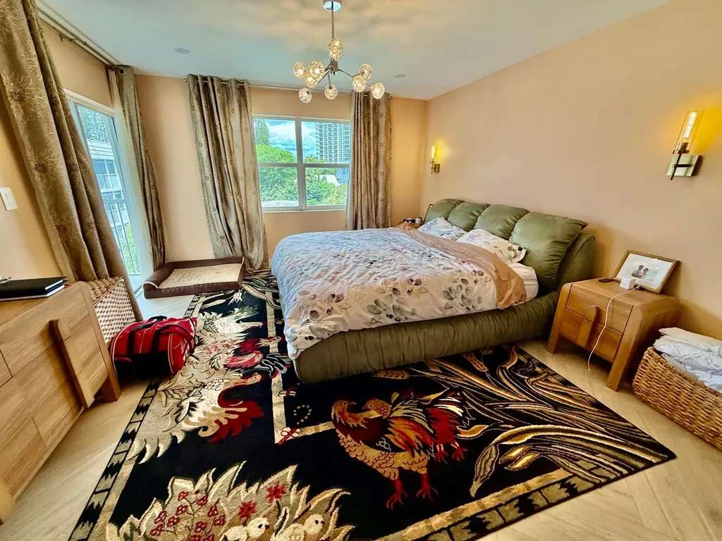800 E Camino Boca Raton FL 33432