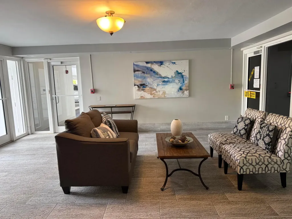 800 E Camino Boca Raton FL 33432