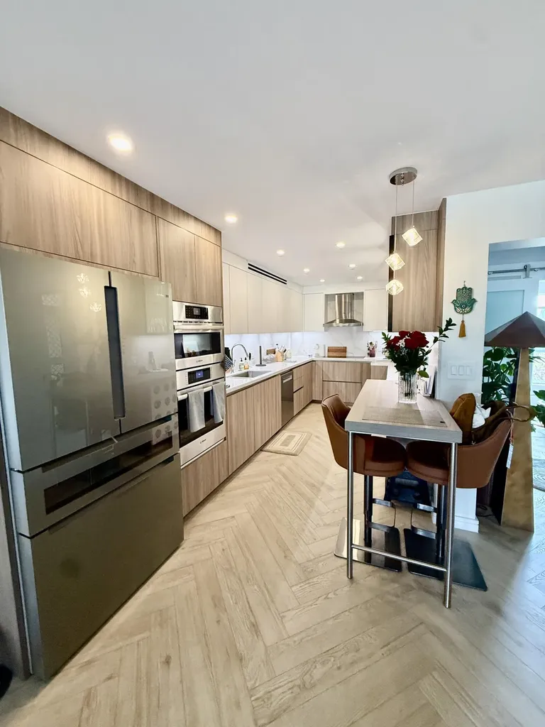 800 E Camino Boca Raton FL 33432