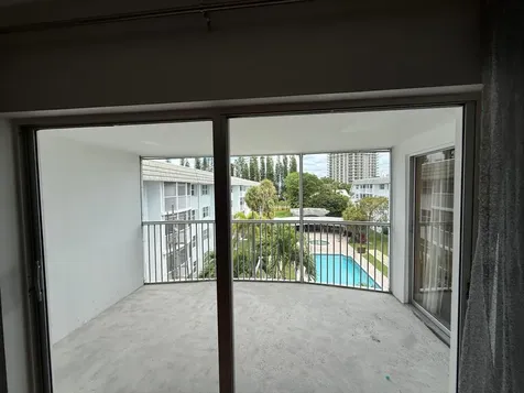 800 E Camino Boca Raton FL 33432