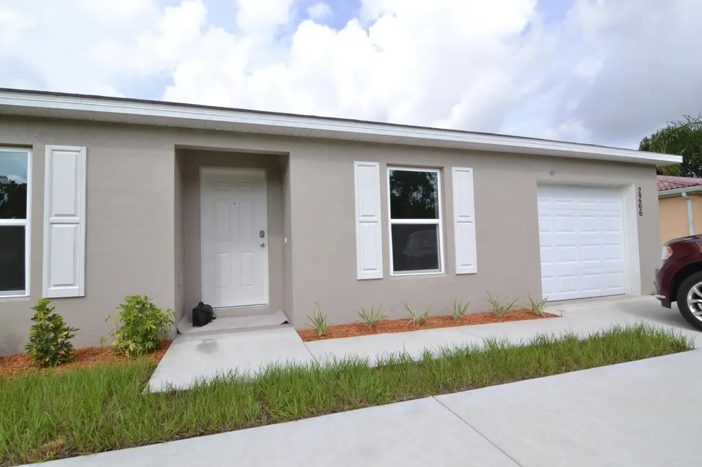 2266 SW Cameo Boulevard Port St Lucie FL 34953