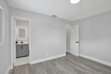 3271 NW 17th Street Lauderhill FL 33311