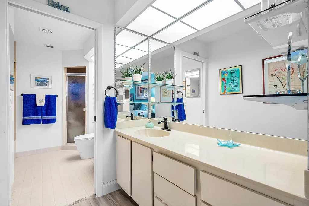 5664 Willow Creek Court Delray Beach FL 33484