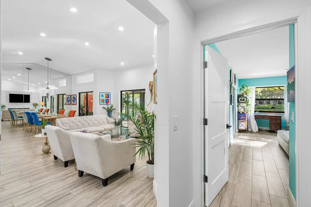 5664 Willow Creek Court Delray Beach FL 33484