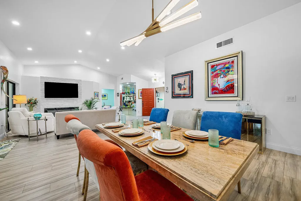 5664 Willow Creek Court Delray Beach FL 33484