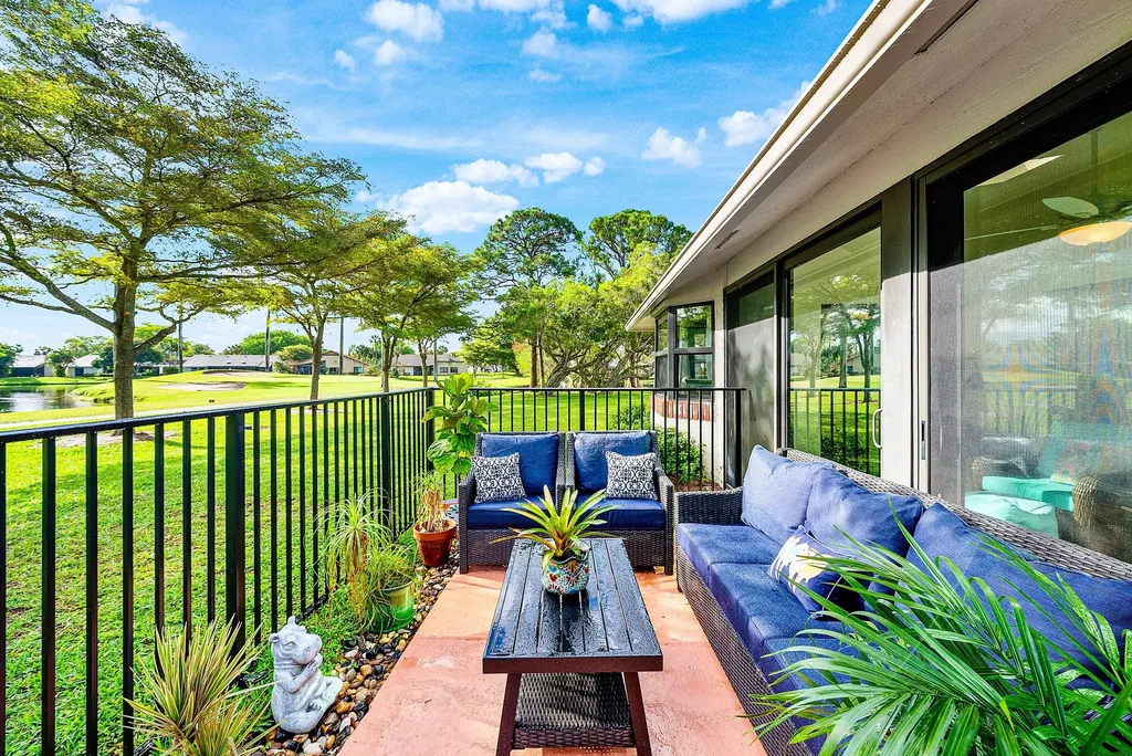 5664 Willow Creek Court Delray Beach FL 33484