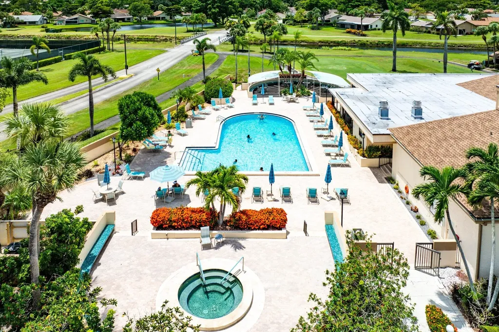 5664 Willow Creek Court Delray Beach FL 33484