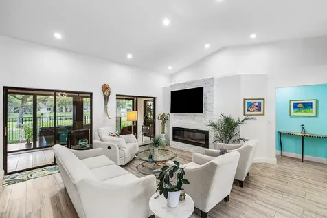 5664 Willow Creek Court Delray Beach FL 33484