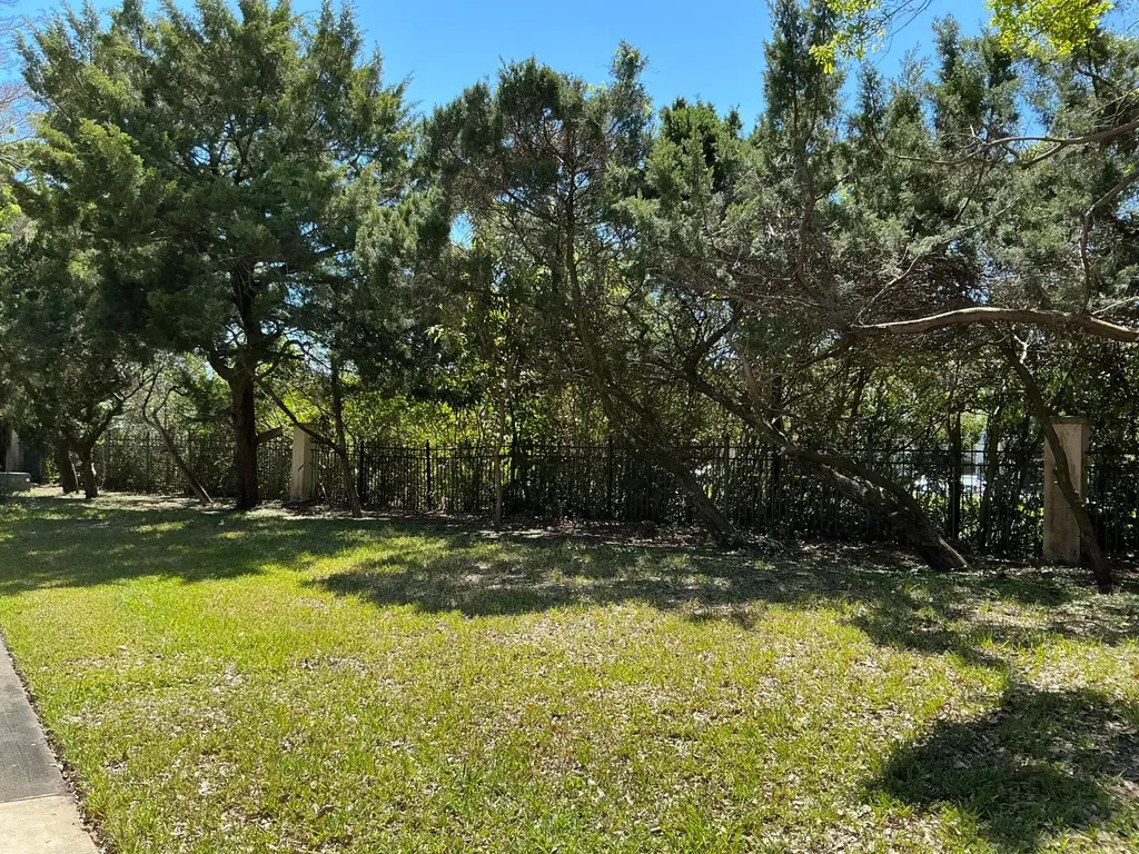 2210 22nd Lane Palm Beach Gardens FL 33418
