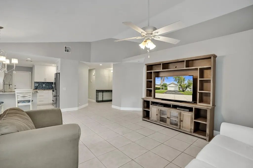 2702 Arborwood Road Davie FL 33328