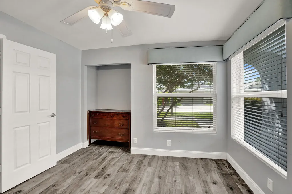 2702 Arborwood Road Davie FL 33328