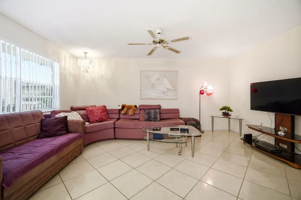 418 Monaco I Court Delray Beach FL 33446